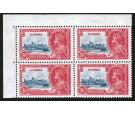 SG143b. 1935 1 1/2d Deep blue and scarlet. 'Short extra flagstaf